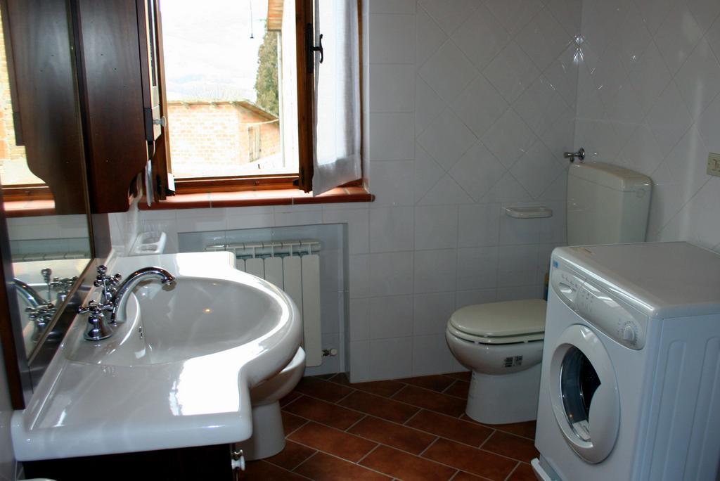 Farm Stay Agriturismo La Borgaccia Baiso Zimmer foto