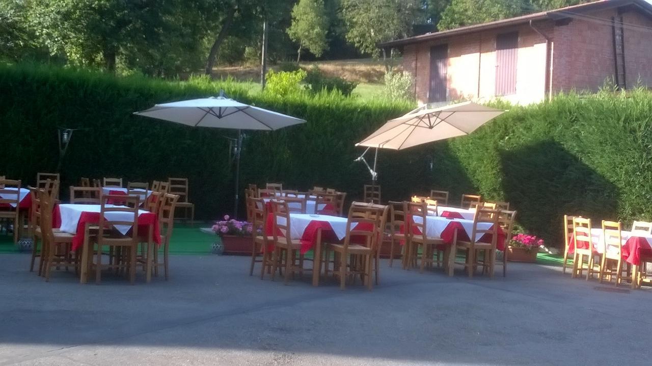 Farm Stay Agriturismo La Borgaccia Baiso Exterior foto